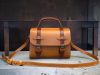 Vintage handcrafted camebridge satchel messenger with top handle and antique-brass hardware - 图片 4