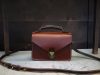 handcrafted structured messenger handbag with antique brass hardware - 图片 2