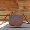 Handmade Italian Vegetable-Tanned Leather & Canvas Saddle Bag – Classic Equestrian Crossbody - 图片 4