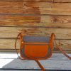 Handmade Italian Vegetable-Tanned Leather & Canvas Saddle Bag – Classic Equestrian Crossbody - 图片 5