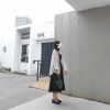 structured cylindrical bucket tote handcrafted  architectural handbag in veg-tan leather - 图片 15