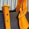 handcrafted leatehr bucket handbag tote with protect feet in italy veg-tan calfskin - 图片 6