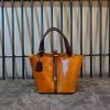 handcrafted leatehr bucket handbag tote with protect feet in italy veg-tan calfskin - 图片 8