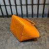 Premium Italian Leather Winged Tote – Minimalist Architectural Handbag - 图片 5
