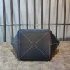 Premium Italian Leather Winged Tote – Minimalist Architectural Handbag - 图片 9
