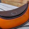 handcrafted Minimalist underarm baguette shoulder bag in italian veg-tan leather - 图片 4