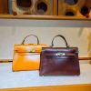 Handmade Minimalist kelly Top-Handle Bag in italian veg-tan leather - 图片 16