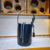 minimalist drawstring bucket hanbdag with removable insert