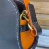 Handcrafted geometric origami-inspired handbag in italian veg-tan calfskin - 图片 9