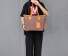 Minimalist handcrafted travel carryall ahdnabg with removeable clutch in italian veg-tan calfskin - 图片 17