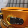 Minimalist handcrafted mini circle camera crossbody in italian veg-tan calfskin - 图片 10