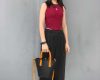 Minimalist structured bucket handbag with modular Zipper pouch - 图片 12
