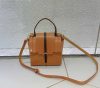 Handmade Minimalist Structured Top-Handle Bag with protective feet - 图片 2