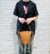 handmade structured bucket handbag– Minimalist Cylindrical Shoulder Purse - 图片 2