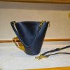 handmade structured bucket handbag– Minimalist Cylindrical Shoulder Purse - 图片 13