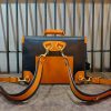 Premium Italian Leather 2-in-1 Backpack – Elegant Detachable-Strap Convertible Handbag - 图片 13